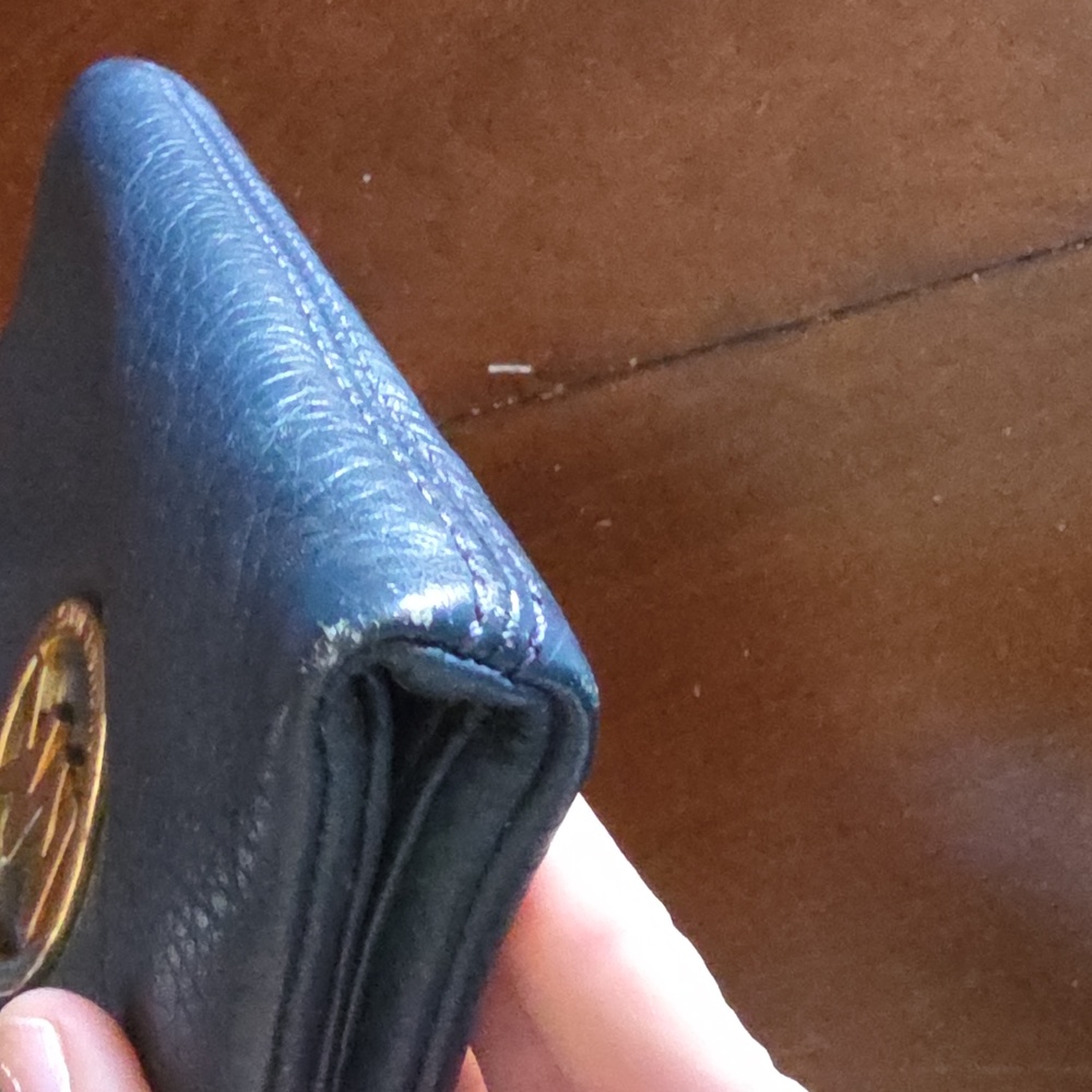 Michael Kors Dark Blue and Gold Crossbody Bag - Picture 3 of 8